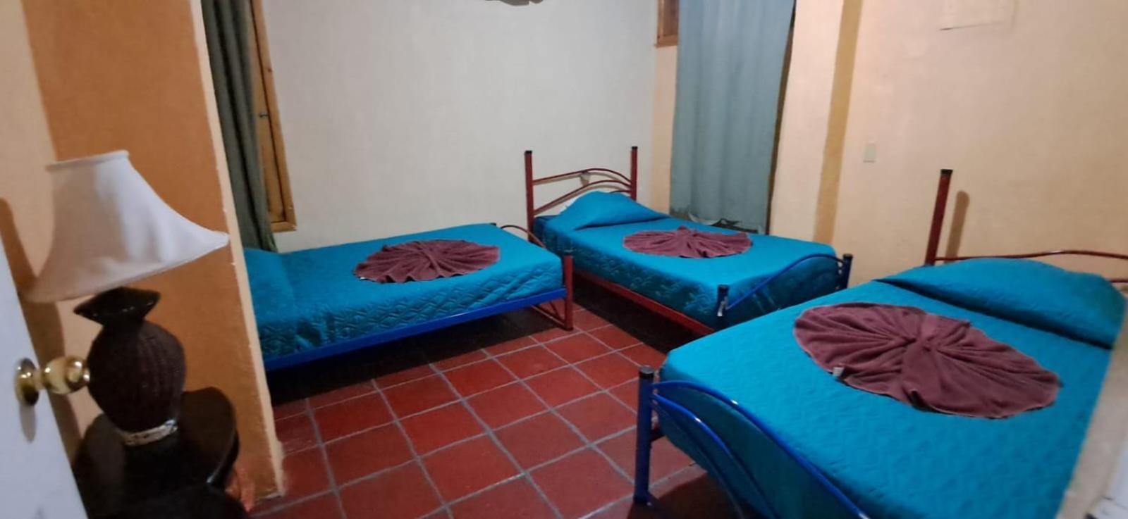 Hostal Dulces Suenos Panajachel Exterior foto